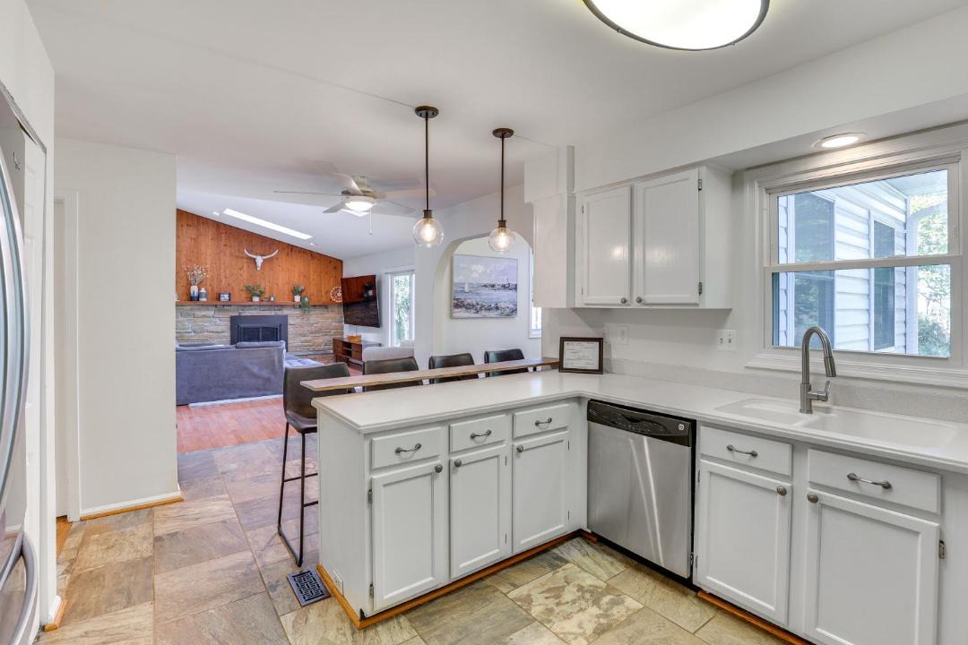 Photo of Kitchen in Parole