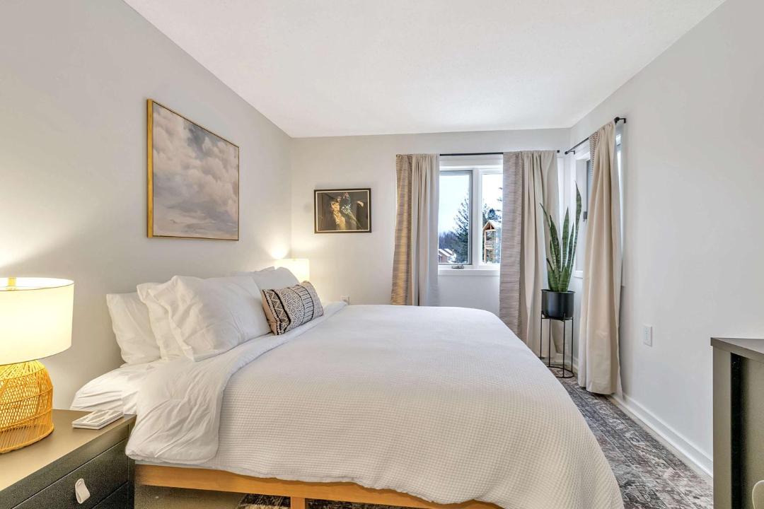 Photo of Bedroom in Great Valley