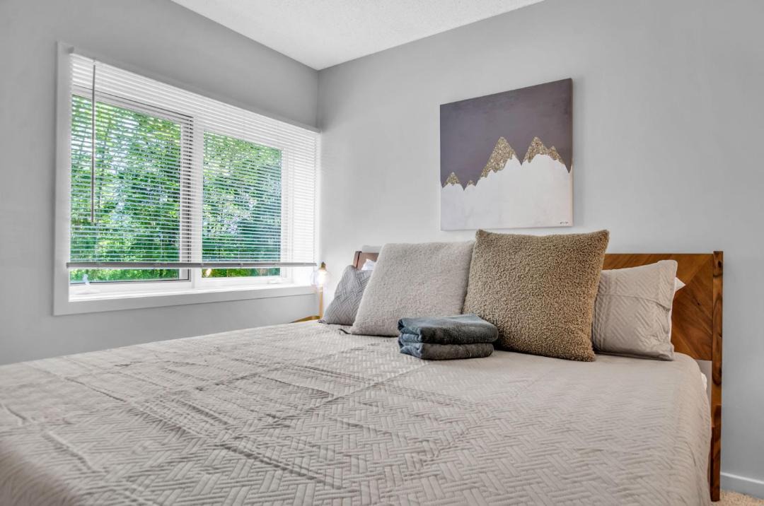 Photo of Bedroom in Ellicottville