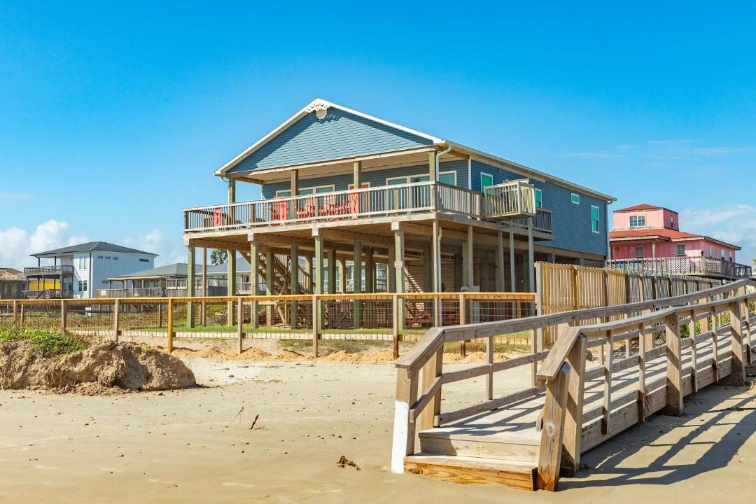 Photo of Others in Surfside Beach