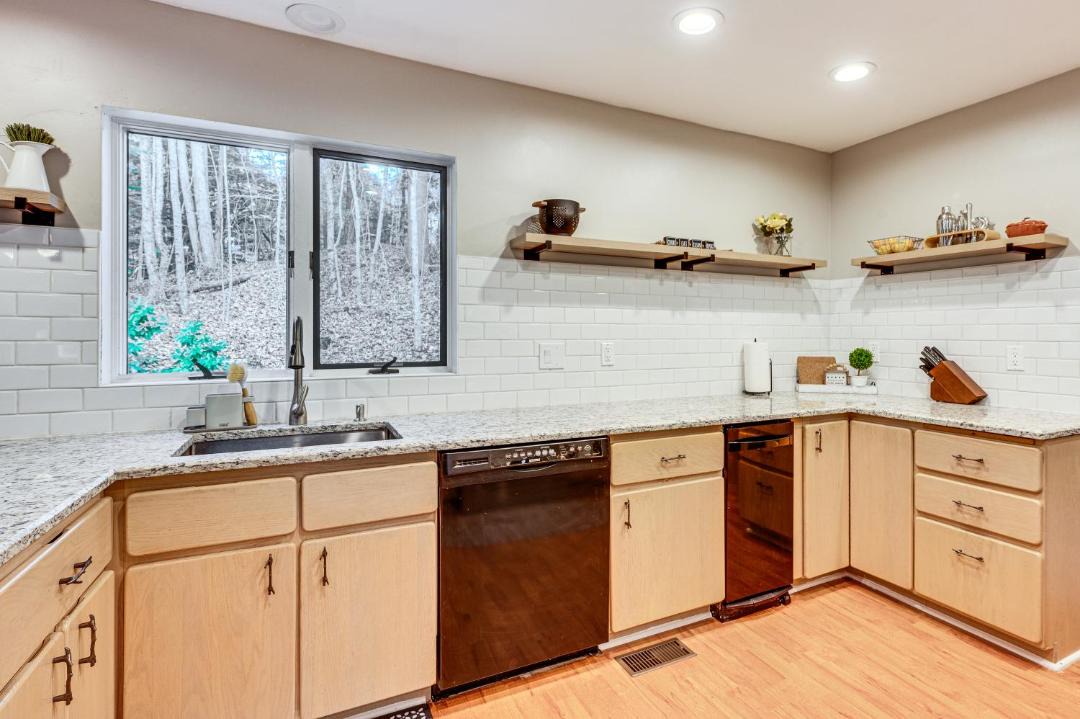 Photo of Kitchen in Campton