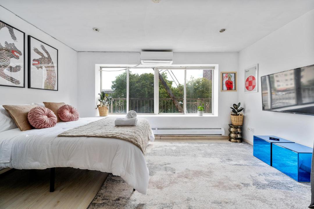 Photo of Bedroom in Chinatown