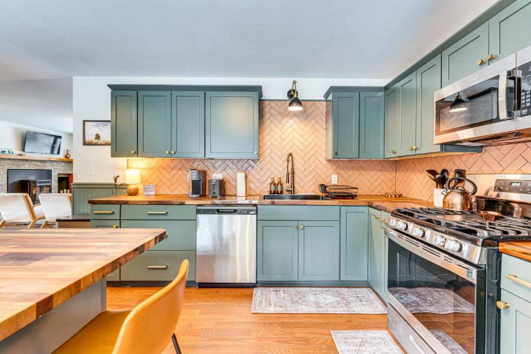Photo of Kitchen in Schroon Lake