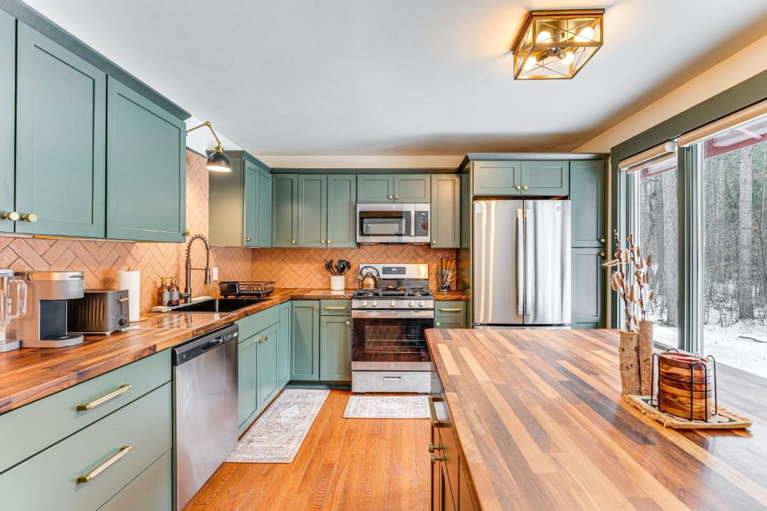 Photo of Kitchen in Schroon Lake