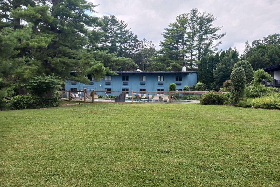 Photo of Others in Bennington