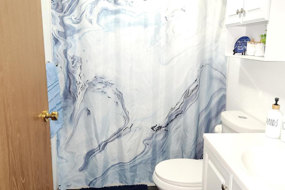 Photo of Bathroom in Niagara Falls