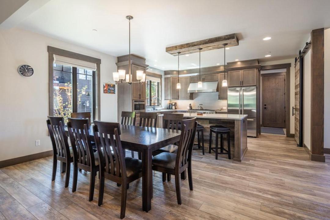 Photo of Kitchen in Roslyn