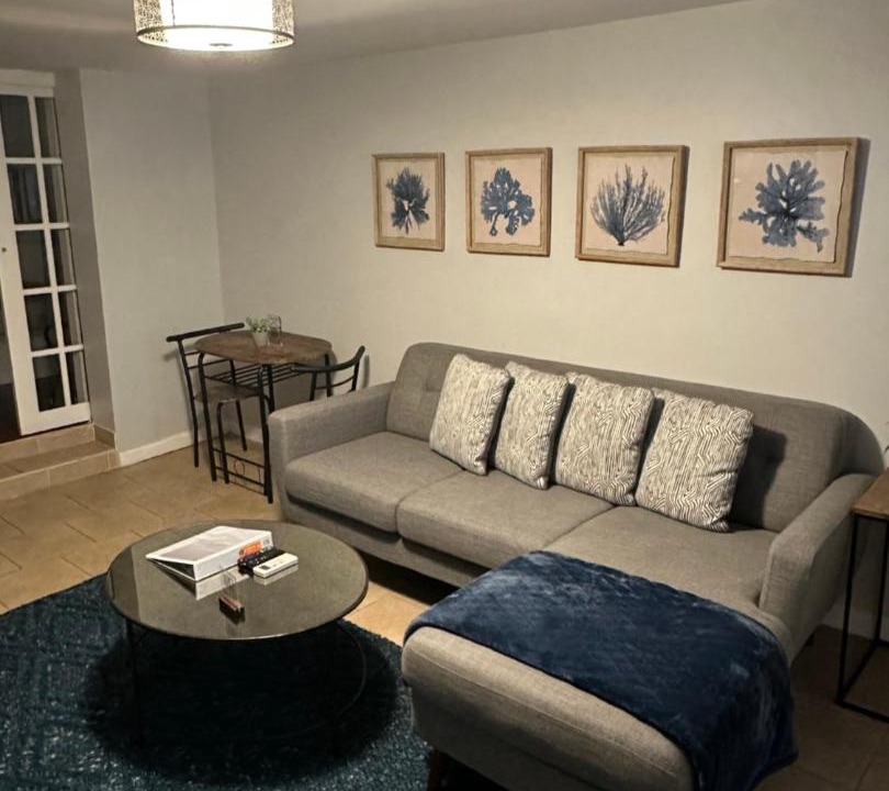 Photo of Livingroom in Morris Park