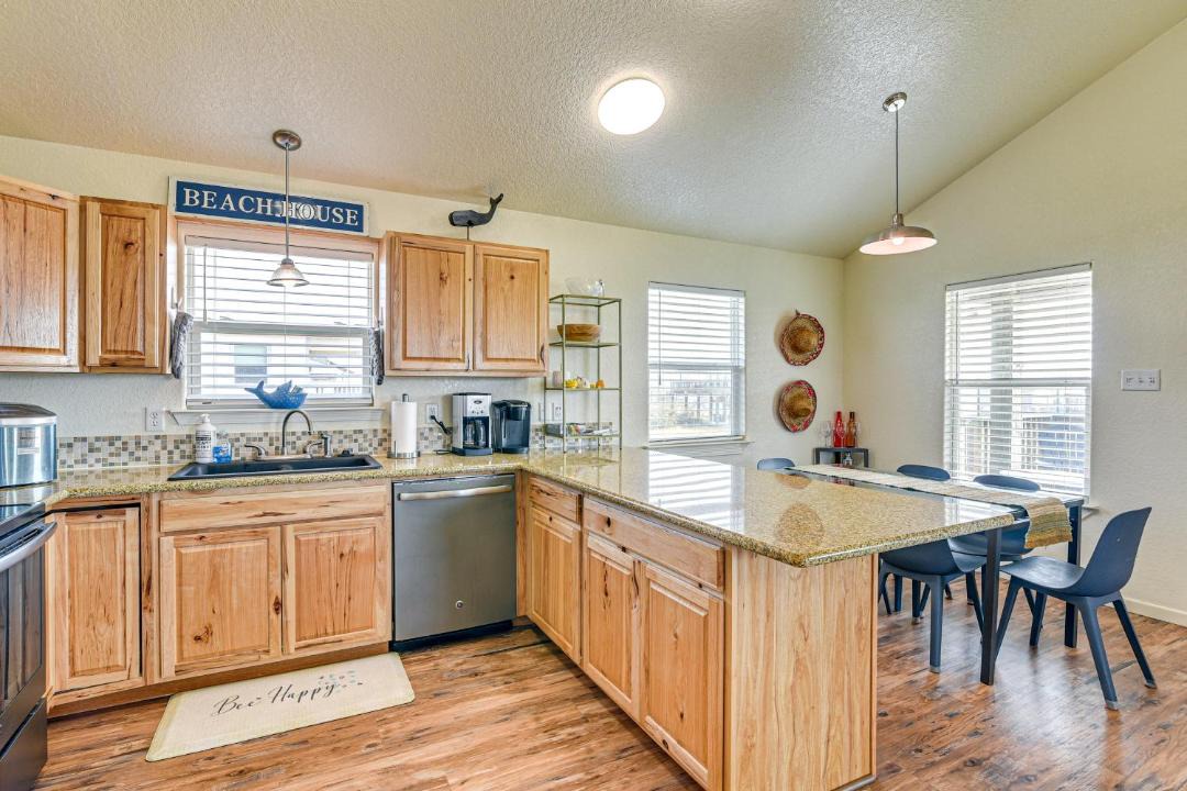 Photo of Kitchen in Surfside Beach