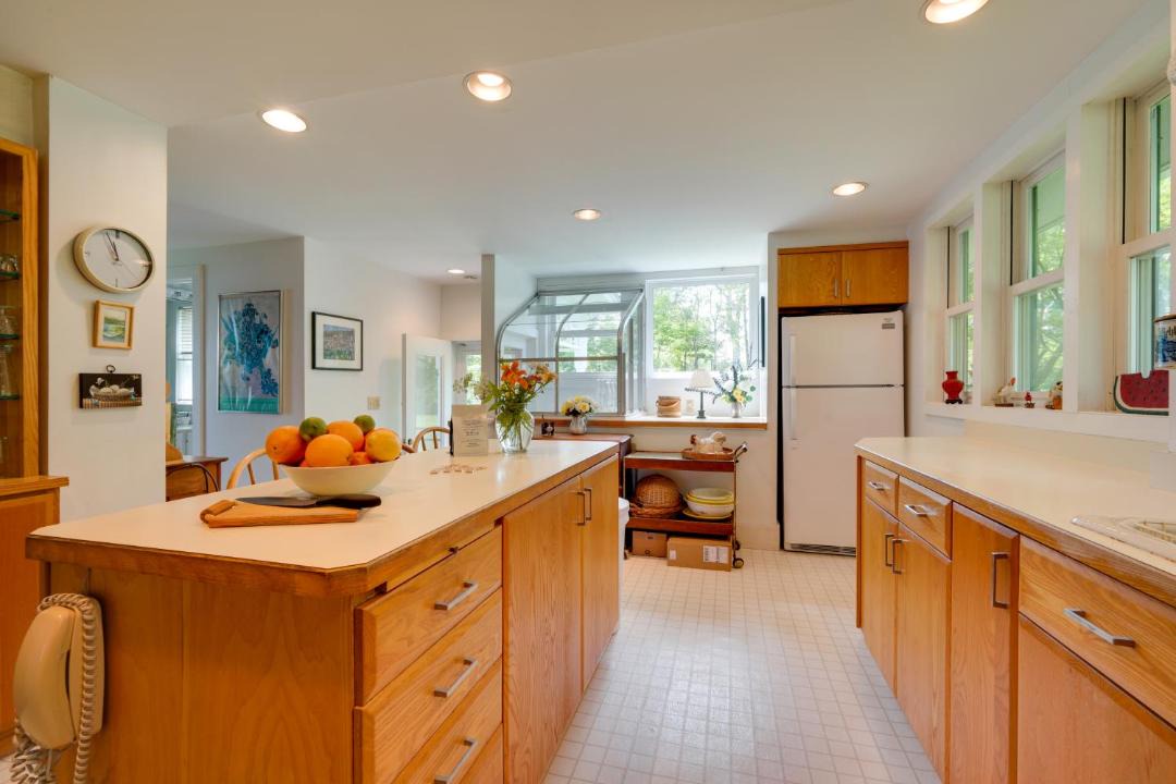 Photo of Kitchen in Schroon Lake