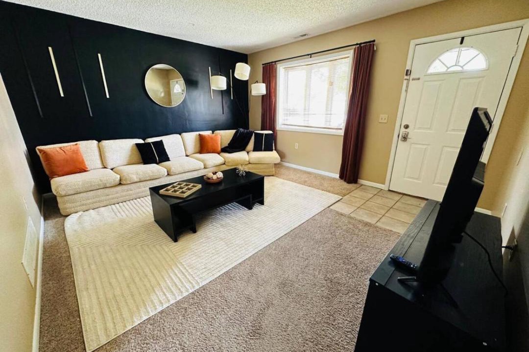 Photo of Livingroom in Trenton
