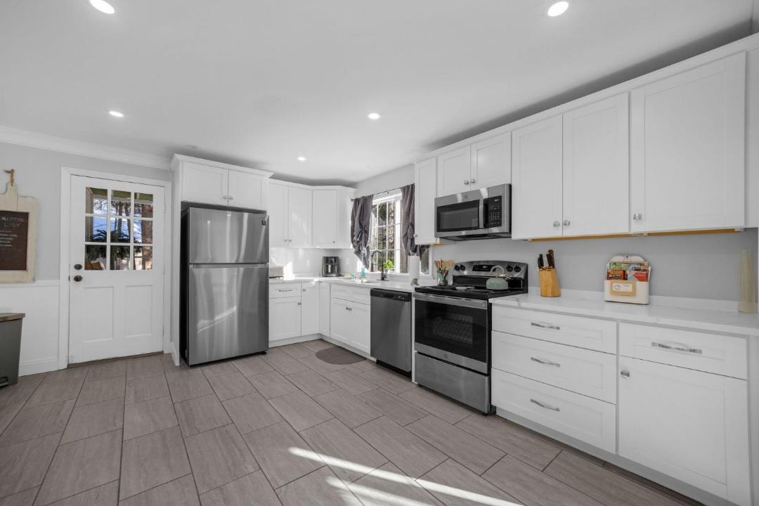Photo of Kitchen in Center Tuftonboro