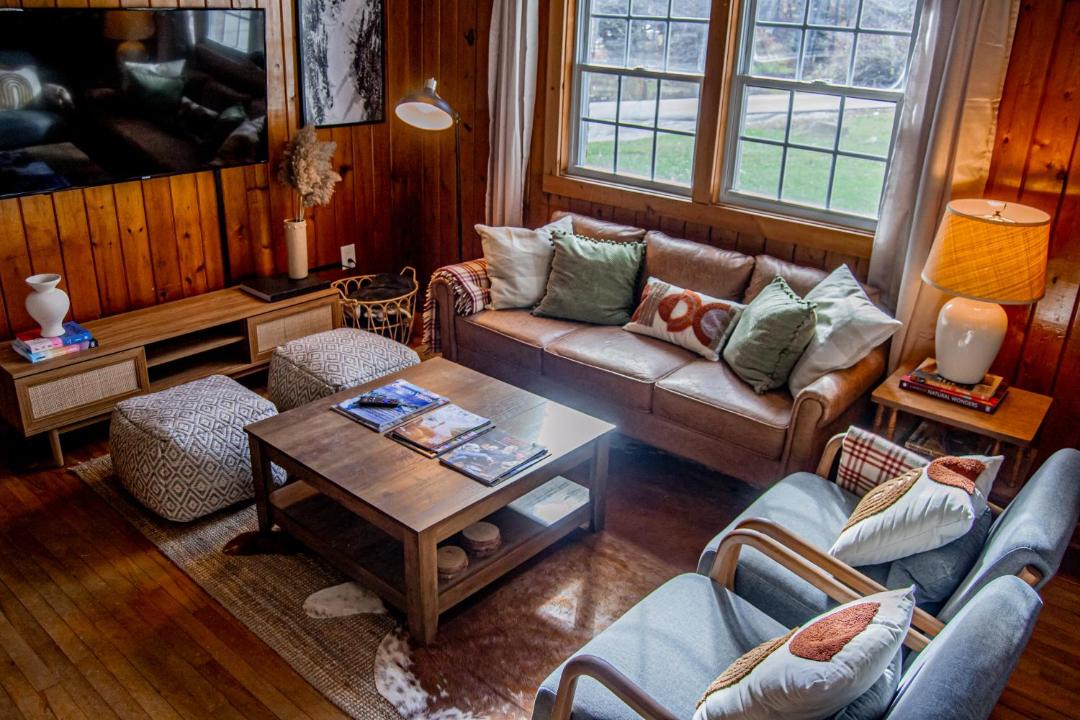 Photo of Livingroom in Ludlow
