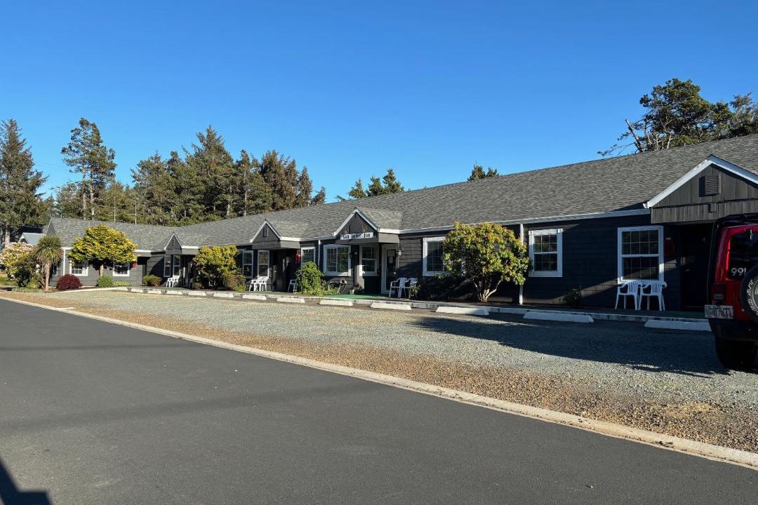 Photo of Others in Manzanita
