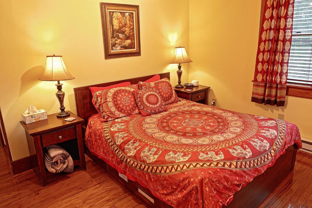 Photo of Bedroom in North Woodstock