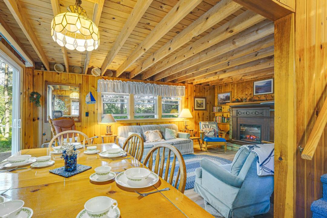 Photo of Livingroom in Raymond