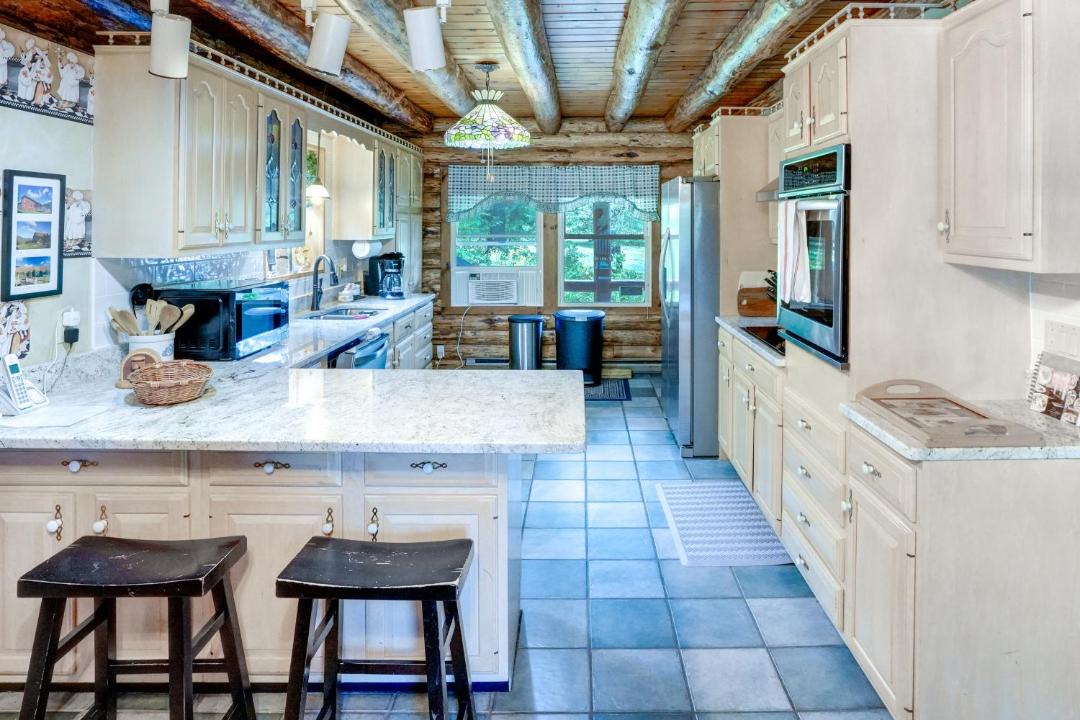 Photo of Kitchen in Maplecrest