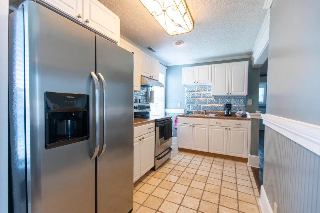 Photo of Kitchen in White Sulphur Springs