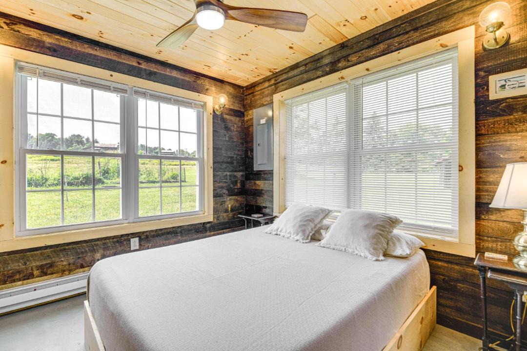 Photo of Bedroom in Port Henry