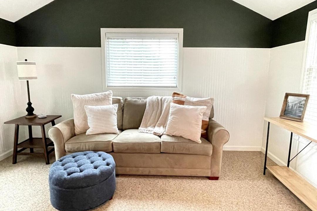 Photo of Livingroom in Penfield