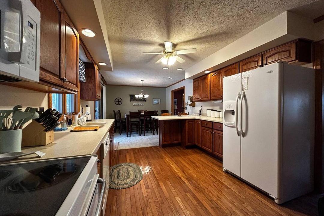 Photo of Kitchen in Alpine Lake