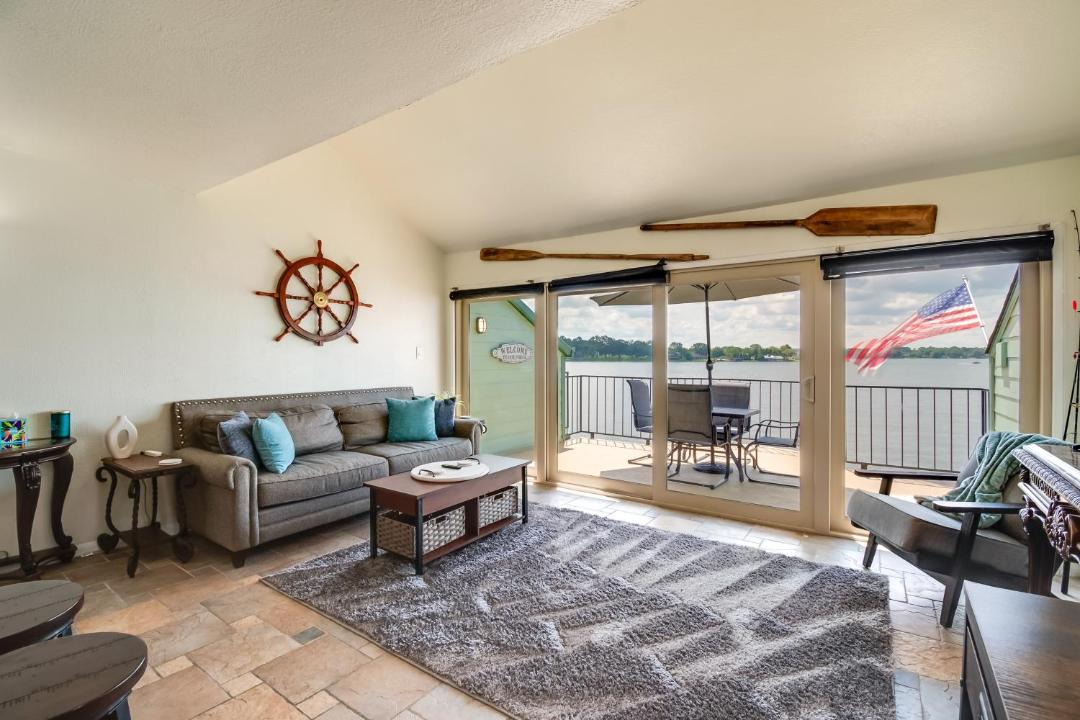 Photo of Livingroom in Seven Coves