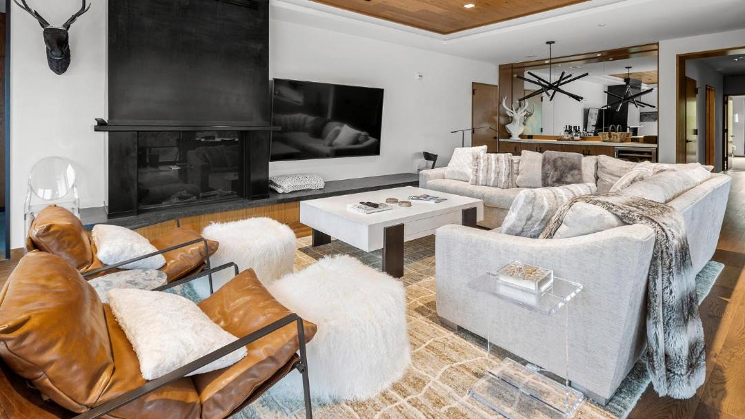 Photo of Livingroom in Stowe Area