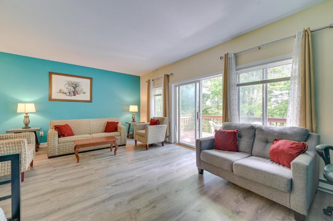 Photo of Livingroom in Lake George