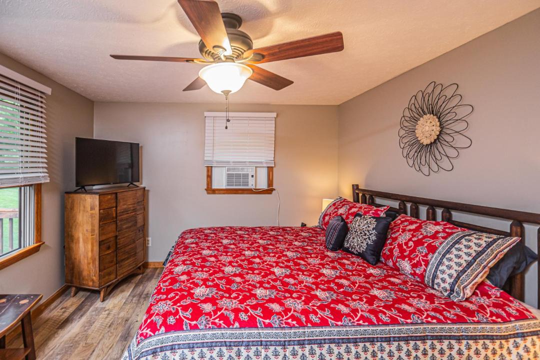 Photo of Bedroom in McHenry