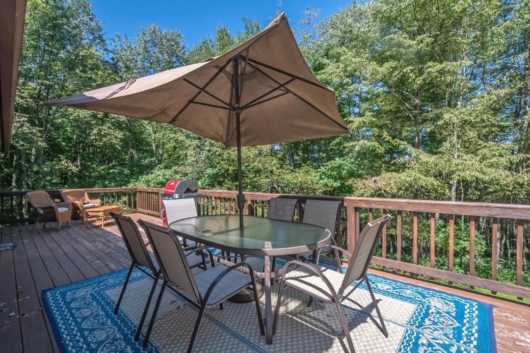 Photo of Patio Balcony in McHenry