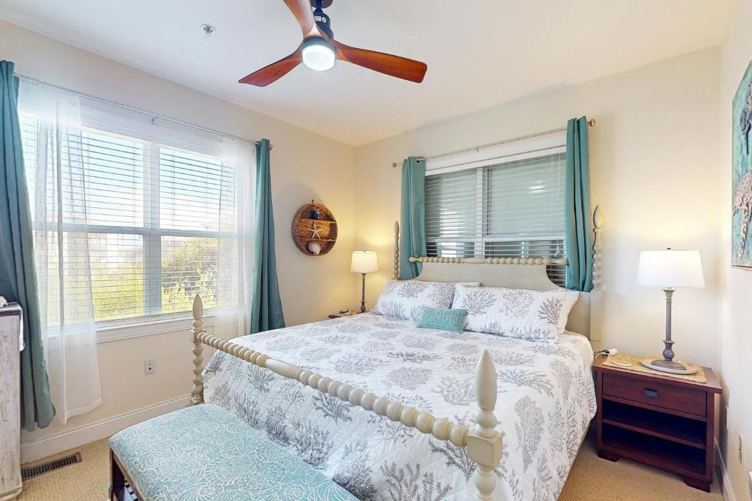 Photo of Bedroom in Indian Beach