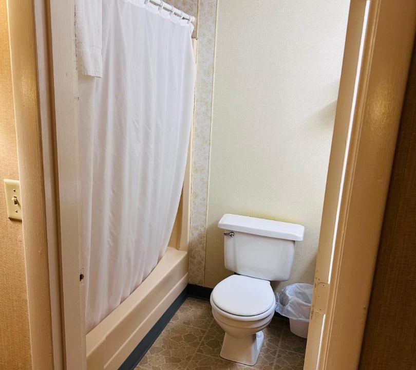 Photo of Bathroom in Sherman Station