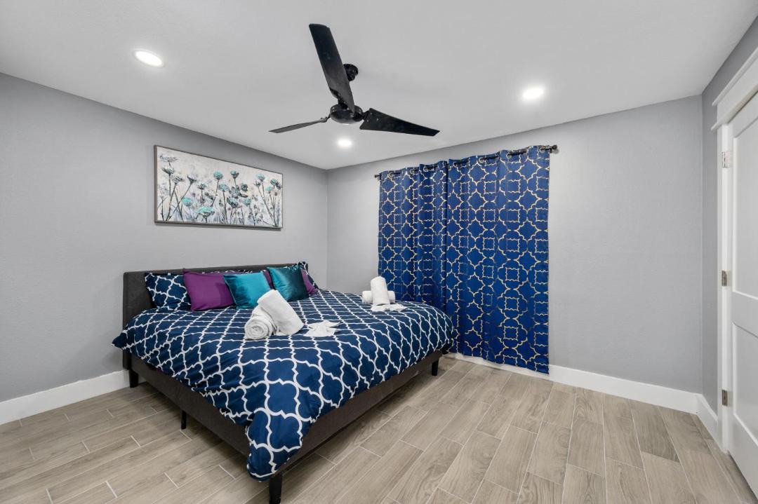 Photo of Bedroom in Houston Heights