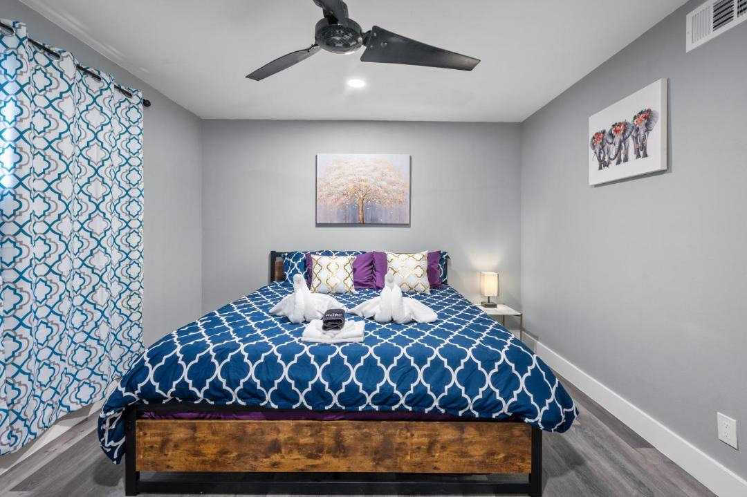 Photo of Bedroom in Houston Heights