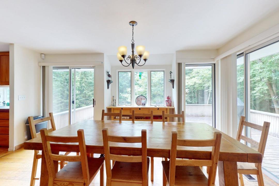 Photo of Livingroom in Stowe Area