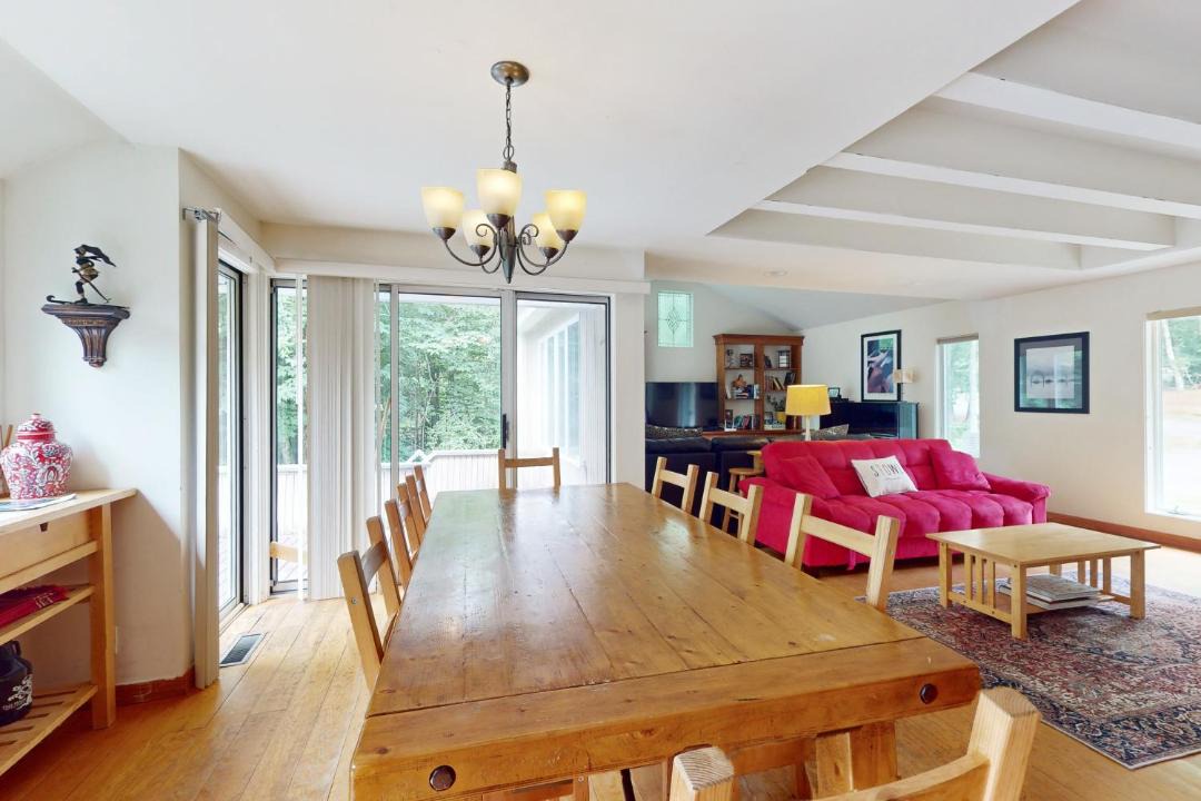 Photo of Livingroom in Stowe Area