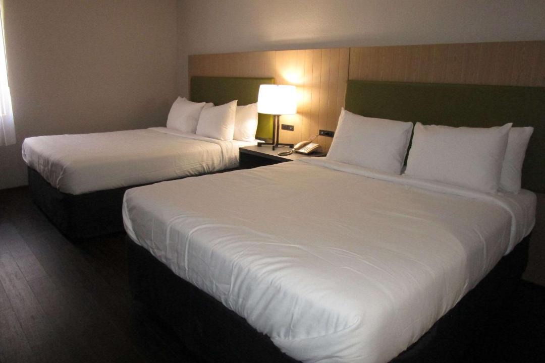Photo of Bedroom in Spring Hill