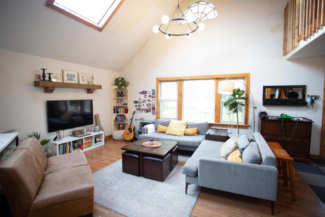 Photo of Livingroom in East Jewett