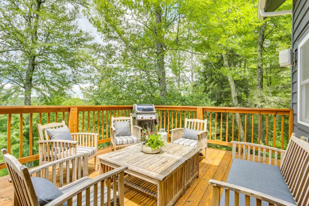 Photo of Patio Balcony in Narrowsburg