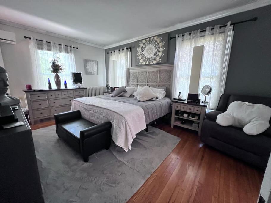 Photo of Bedroom in Youngstown