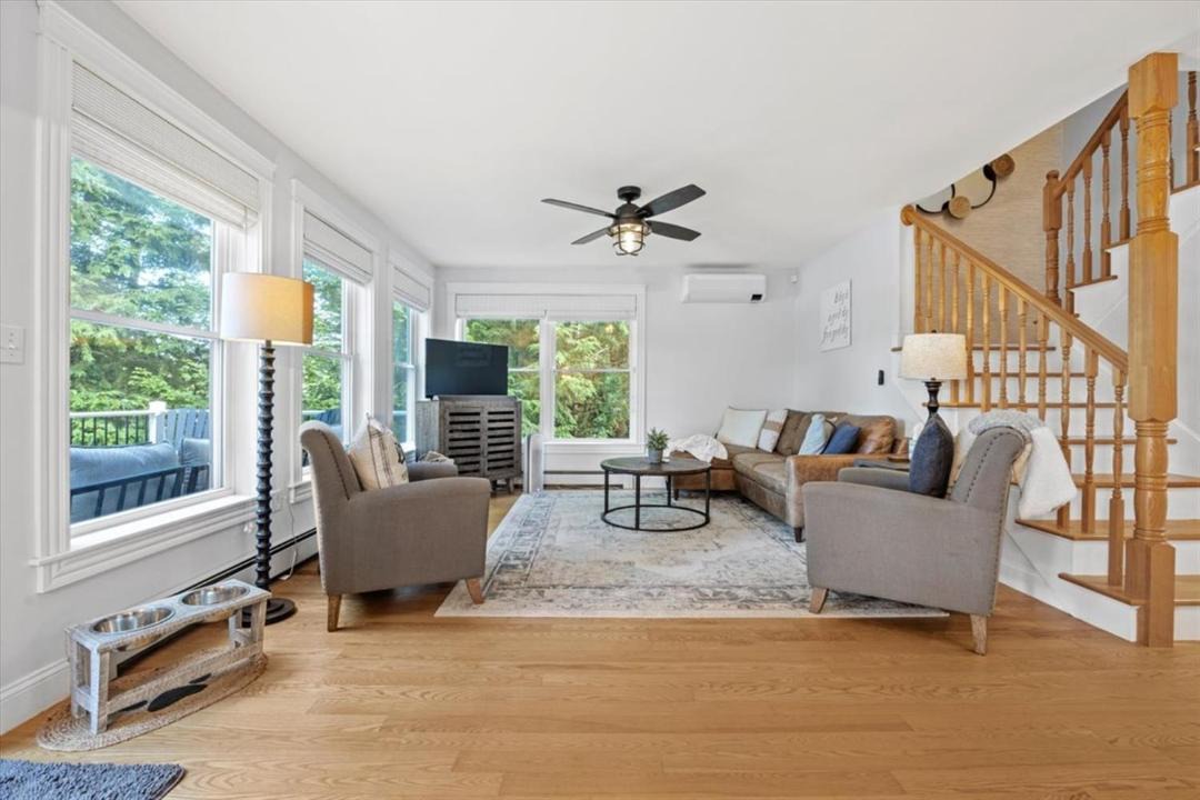 Photo of Livingroom in Naples
