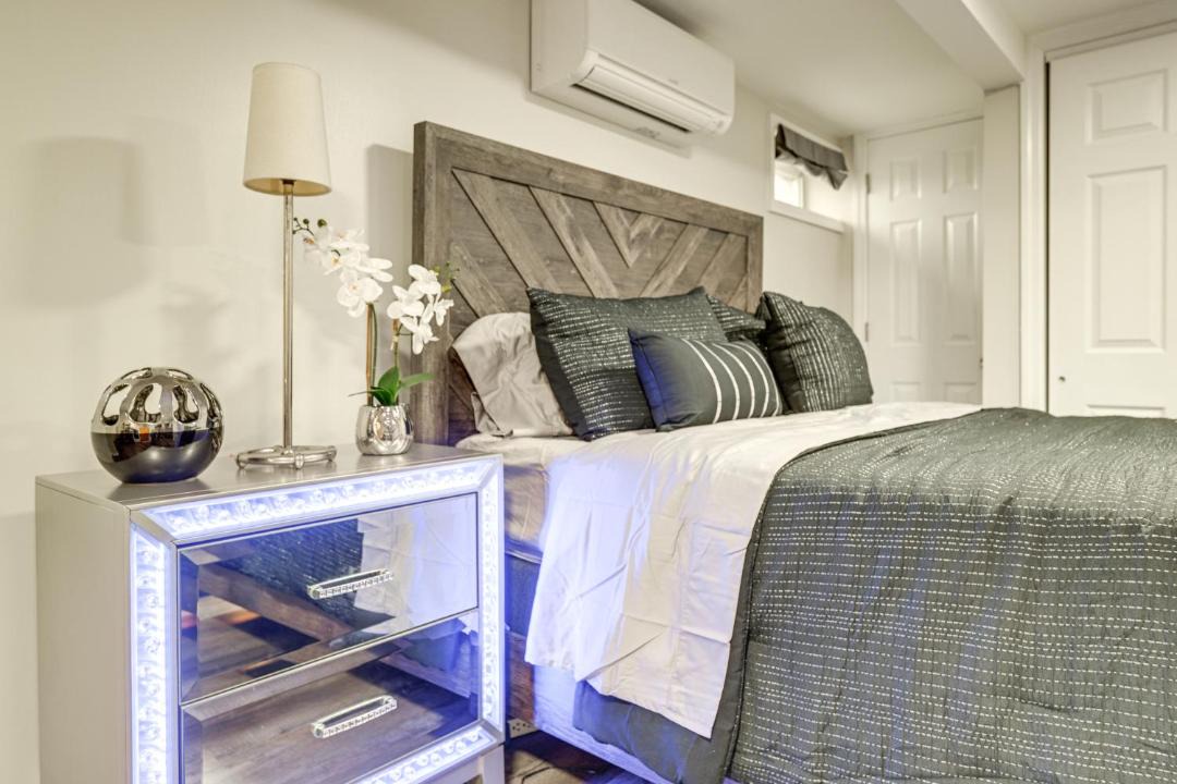 Photo of Bedroom in Floral Park