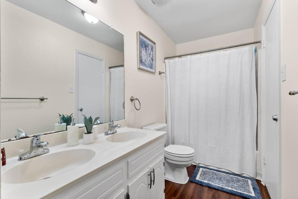 Photo of Bathroom in Hopewell