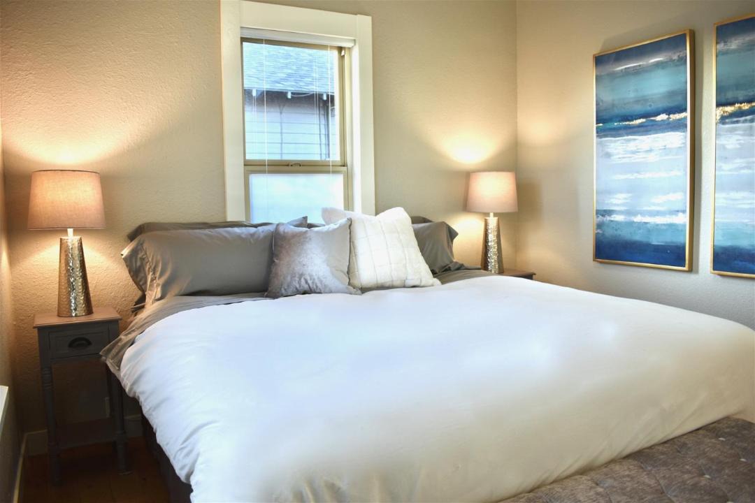 Photo of Bedroom in Old Bend