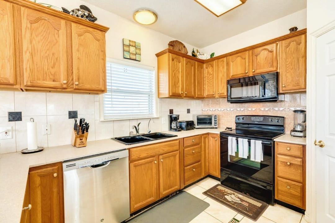 Photo of Kitchen in Surfside Beach