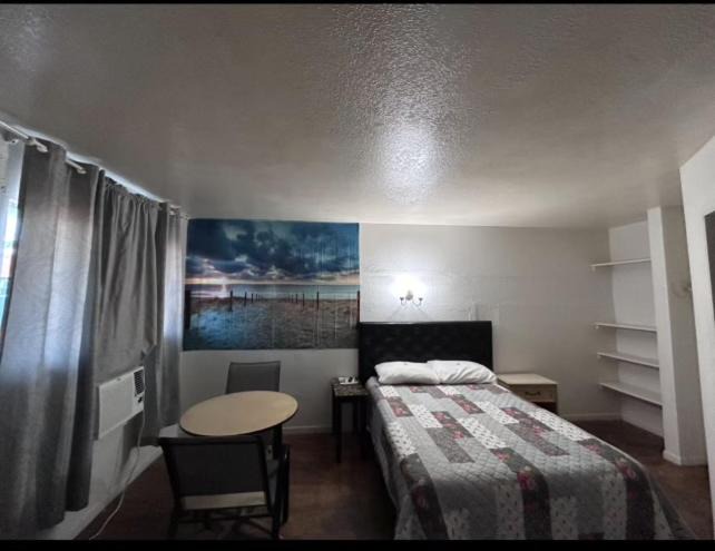 Photo of Bedroom in Surfside Beach