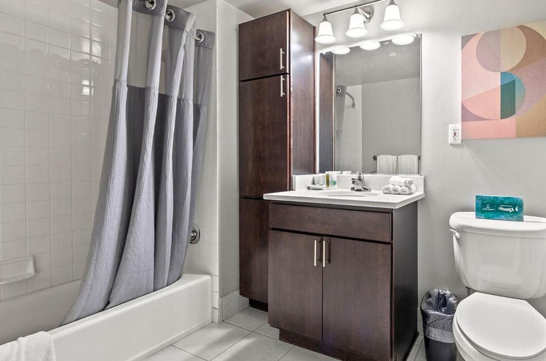 Photo of Bathroom in White Plains
