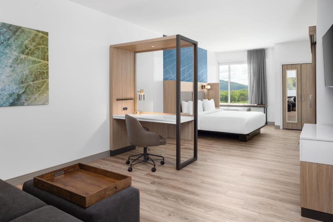 Photo of Bedroom in Hollins