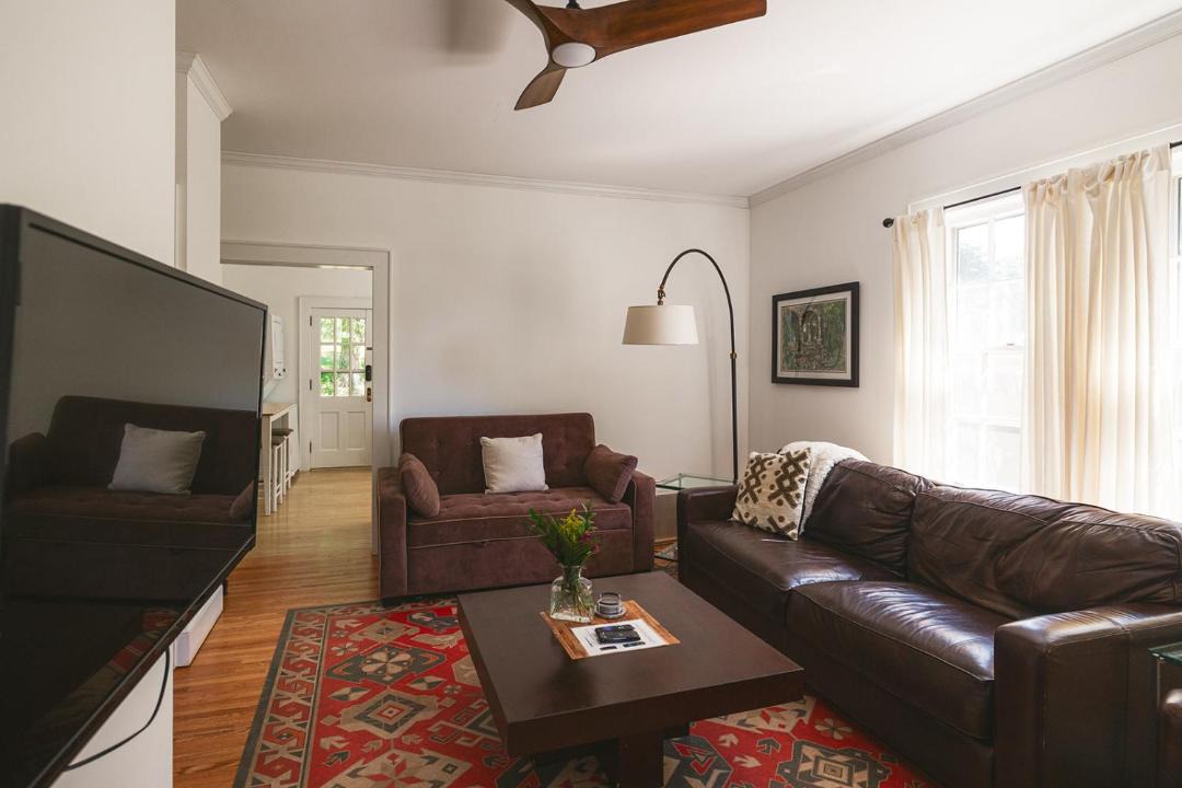 Photo of Livingroom in Lewisburg