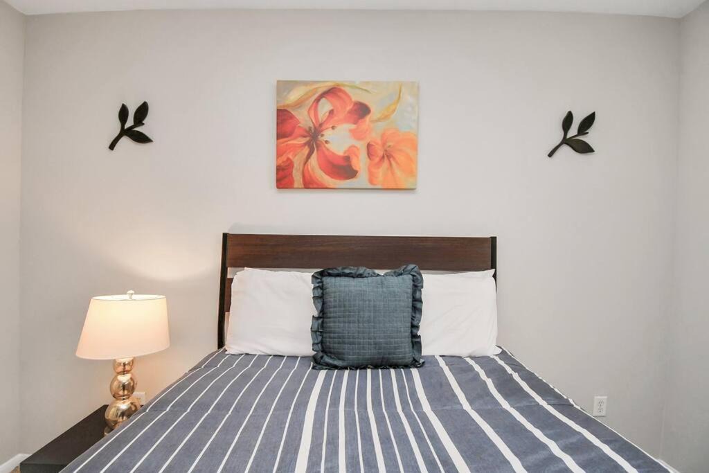 Photo of Bedroom in Woodlake - Briar Meadow